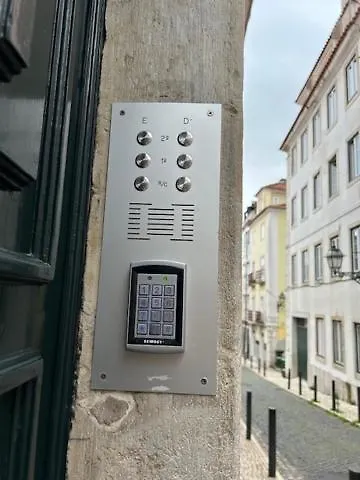 Telhados Do Chiado Apartamento Lisboa